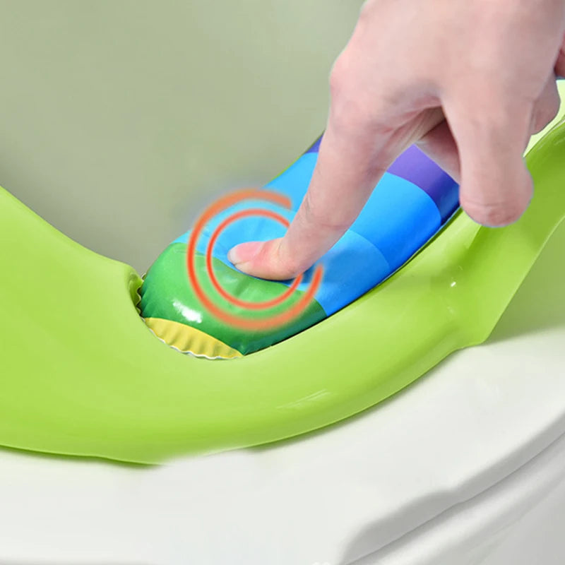 Children's Toilet Seat With Frog Animation